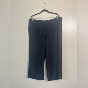 J Jill Black Wide Leg Cropped Pull on Elastic Waist Pants